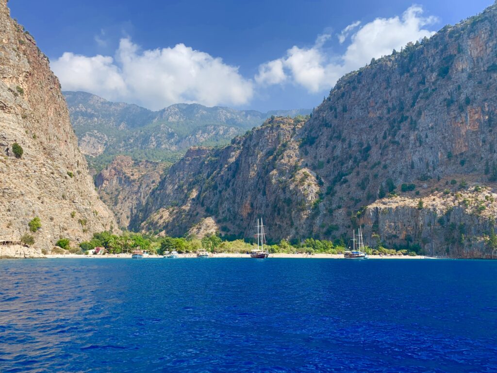 Butterfly_Valley_Fethiye-1024x768 Türkiye'nin En İyi 10 Kamp Alanı: Doğayla İç İçe Unutulmaz Deneyimler